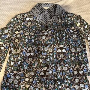Vera Bradley Brown and Blue Patterned Top